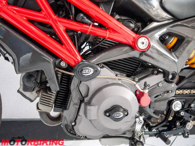 2010 Ducati MONSTER 696 + Photo #25