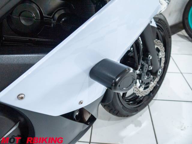 2010 Kawasaki ER6F ABS Photo #5