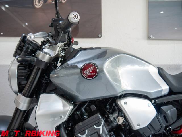 2019 Honda CB1000R PLUS Photo #20