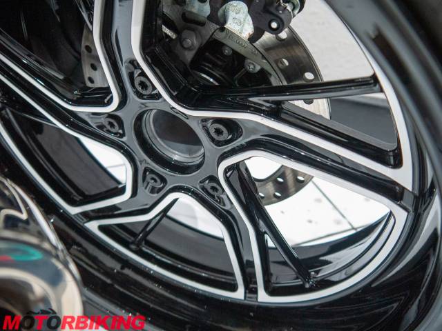 2025 BMW R12 NINE T Photo #24
