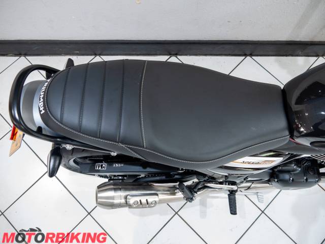 2025 Triumph SPEED 400 Photo #12