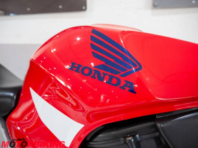 2002 Honda CBR900RR FIREBLADE (RR-Y 929cc) Photo #17