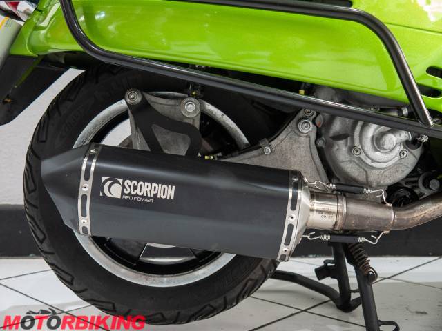 2017 Piaggio GTS300 SUPER ABS VESPA Photo #4