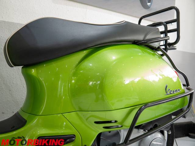 2017 Piaggio GTS300 SUPER ABS VESPA Photo #15
