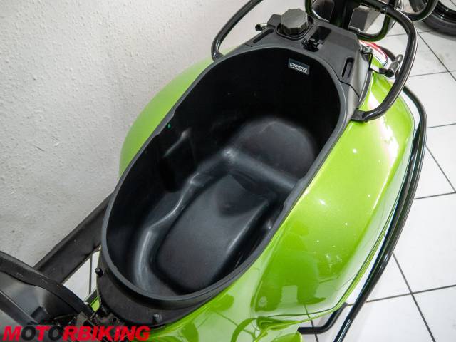 2017 Piaggio GTS300 SUPER ABS VESPA Photo #20