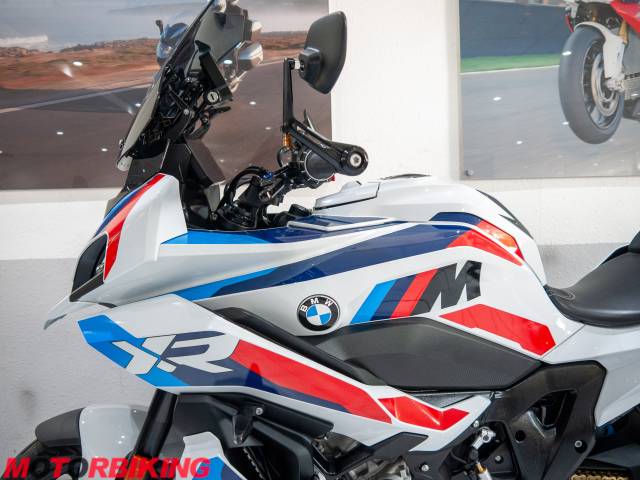 2025 BMW M1000 XR Photo #24
