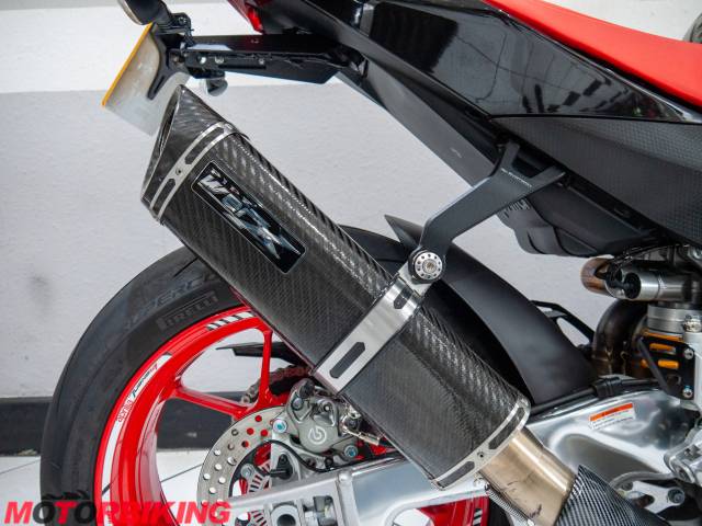 2021 Aprilia TUONO V4 1100 FACTORY Photo #5