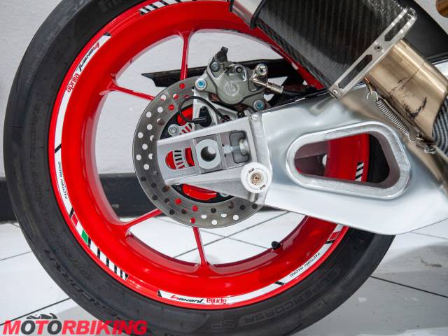 2021 Aprilia TUONO V4 1100 FACTORY Photo #7