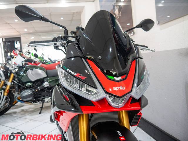 2021 Aprilia TUONO V4 1100 FACTORY Photo #9