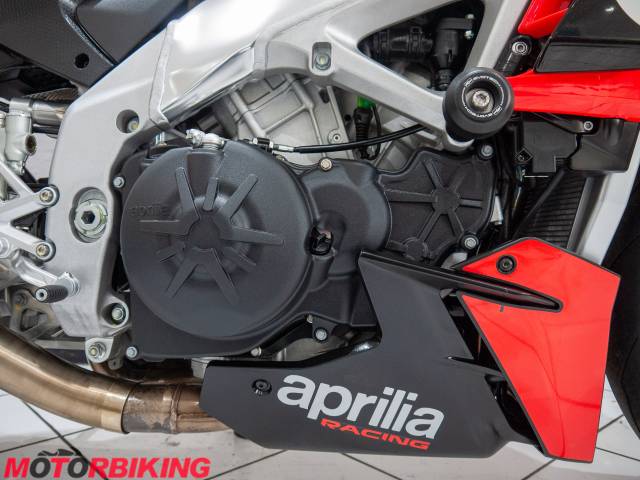 2021 Aprilia TUONO V4 1100 FACTORY Photo #14