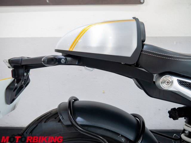 2023 BMW  R NINE T PURE Photo #8