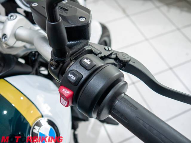 2023 BMW  R NINE T PURE Photo #26