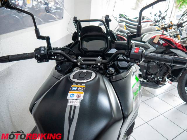 2024 Kawasaki VERSYS 650 Photo #16
