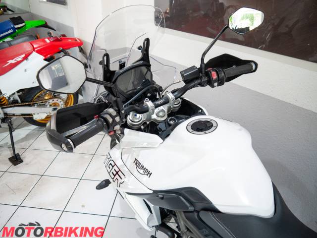 2018 Triumph TIGER 800  XRX LOW Photo #20