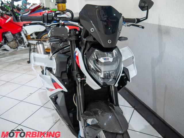 2023 BMW M1000R Photo #9