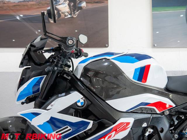2023 BMW M1000R Photo #23