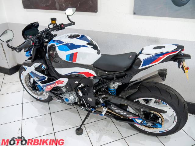 2023 BMW M1000R Photo #27