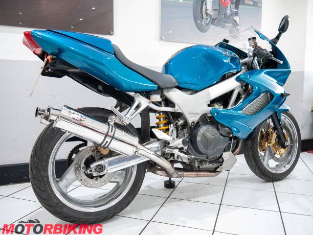 2002 Honda VTR1000 FIRESTORM Photo #4