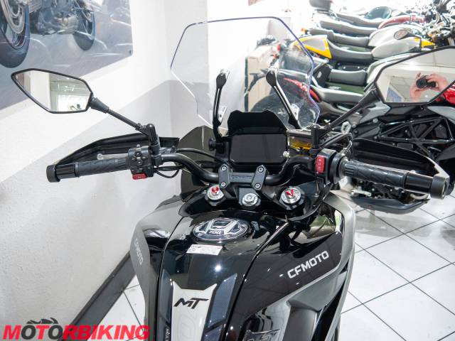 2024 CF MOTO 700MT Photo #17