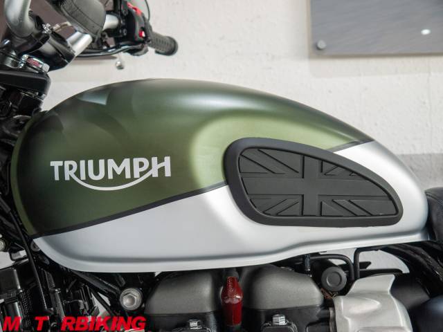 2021 Triumph STREET SCRAMBLER 900 Photo #24