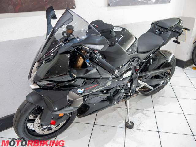 2025 BMW S1000 RR SPORT Photo #18