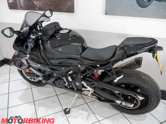 2025 BMW S1000 RR SPORT Photo #23