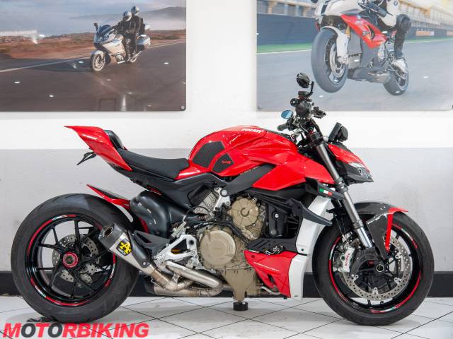 2020 Ducati STREETFIGHTER V4 Photo #1