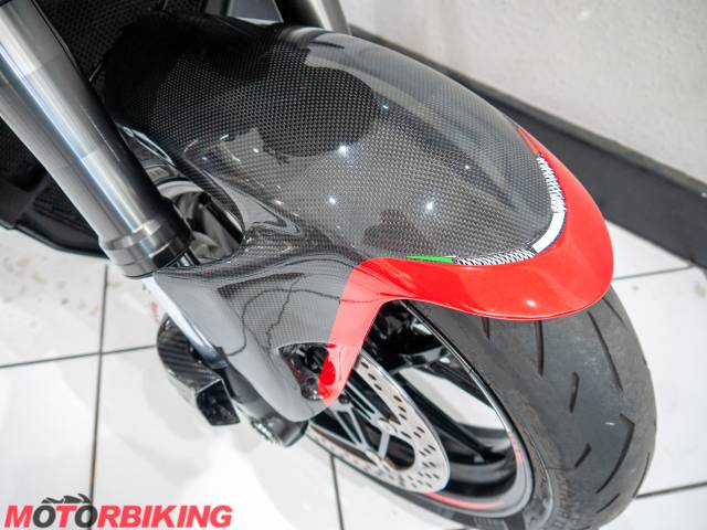 2020 Ducati STREETFIGHTER V4 Photo #10