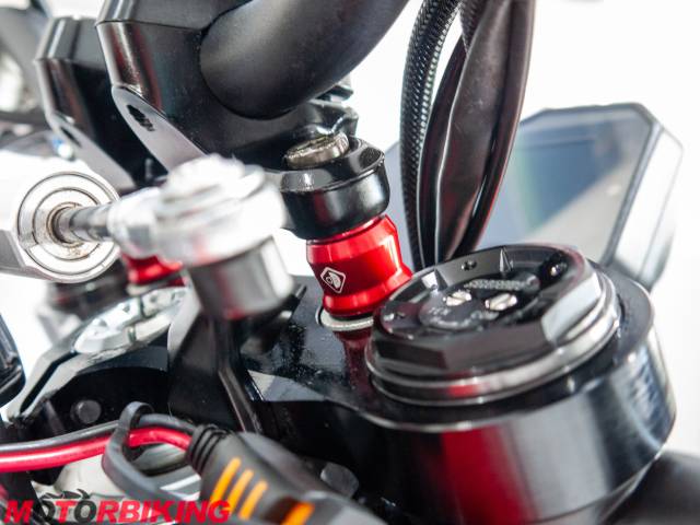 2020 Ducati STREETFIGHTER V4 Photo #16
