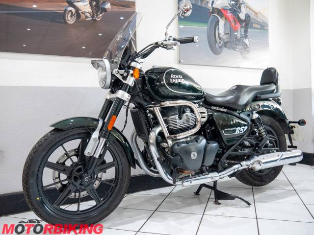 2023 Royal Enfield SUPER METEOR 650 Photo #24