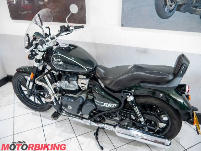 2023 Royal Enfield SUPER METEOR 650 Photo #30