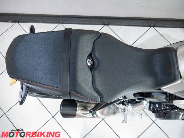2020 Honda CB1000R Photo #18