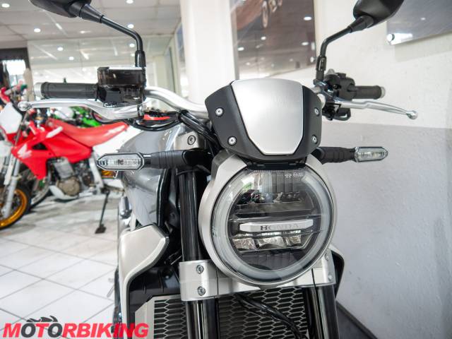 2020 Honda CB1000R Photo #17