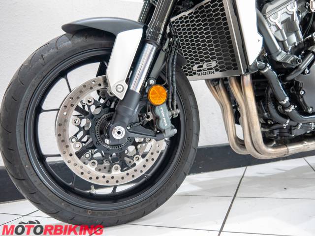 2020 Honda CB1000R Photo #23