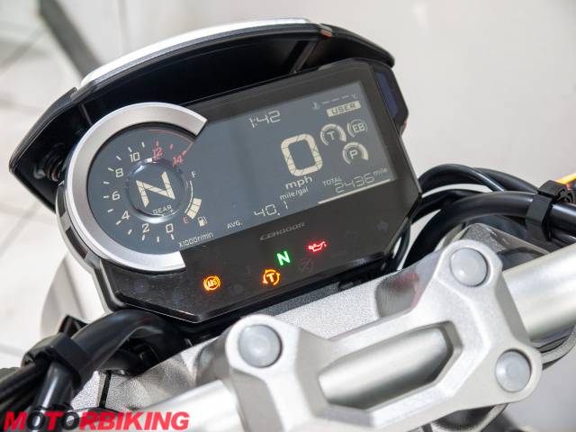 2020 Honda CB1000R Photo #34
