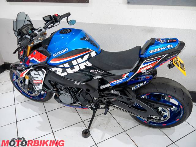 2024 Suzuki GSX-S1000 R Photo #29