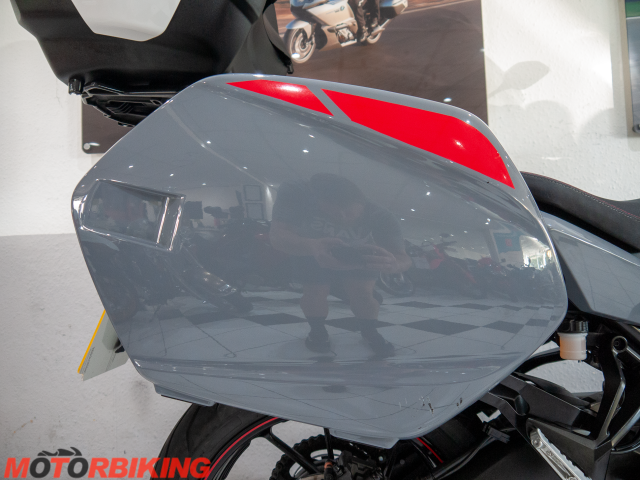 2018 Yamaha TRACER 900 GT Photo #16