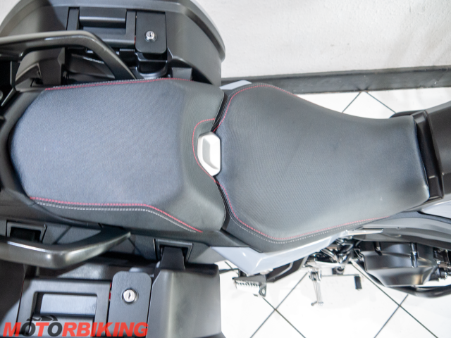 2018 Yamaha TRACER 900 GT Photo #18