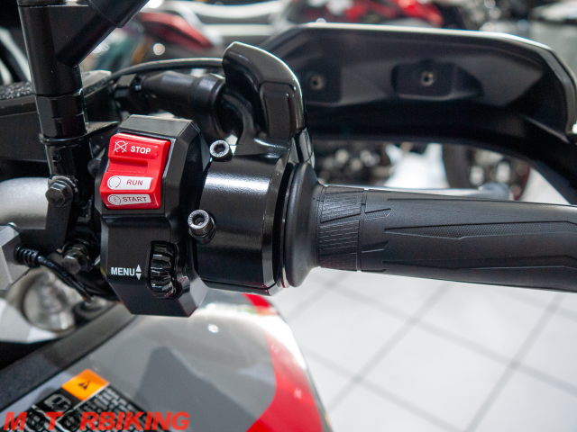 2018 Yamaha TRACER 900 GT Photo #22