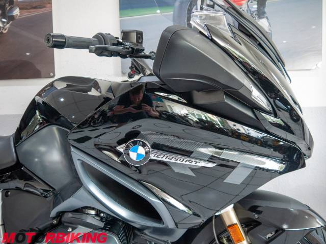 2024 BMW R1250RT LE Photo #15