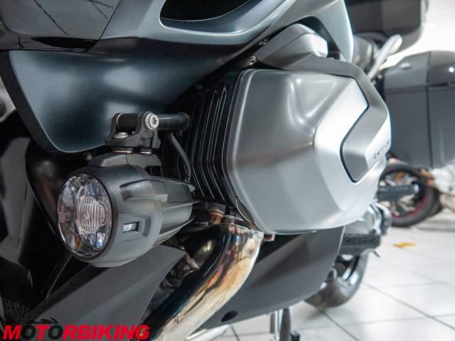 2024 BMW R1250RT LE Photo #27