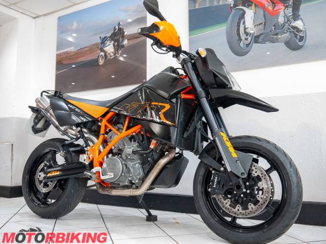 2007 KTM 950 SUPERMOTO R Photo #2