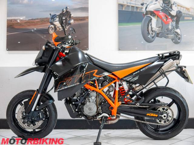 2007 KTM 950 SUPERMOTO R Photo #27