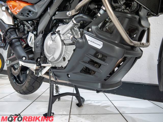 2011 Suzuki V-STROM 650 Photo #9