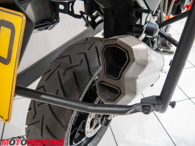 2020 KTM 1290 SUPER ADVENTURE S Photo #14