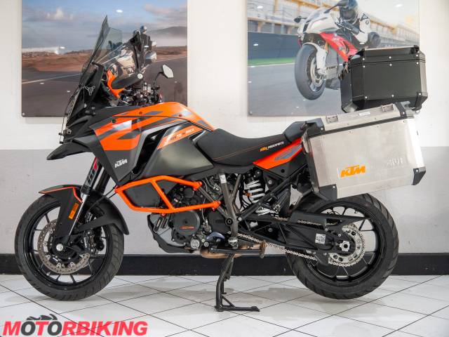 2020 KTM 1290 SUPER ADVENTURE S Photo #19