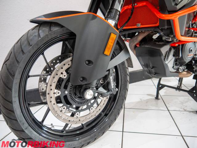 2020 KTM 1290 SUPER ADVENTURE S Photo #22