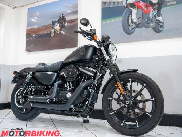 2020 Harley-Davidson SPORTSTER 883 IRON Photo #2