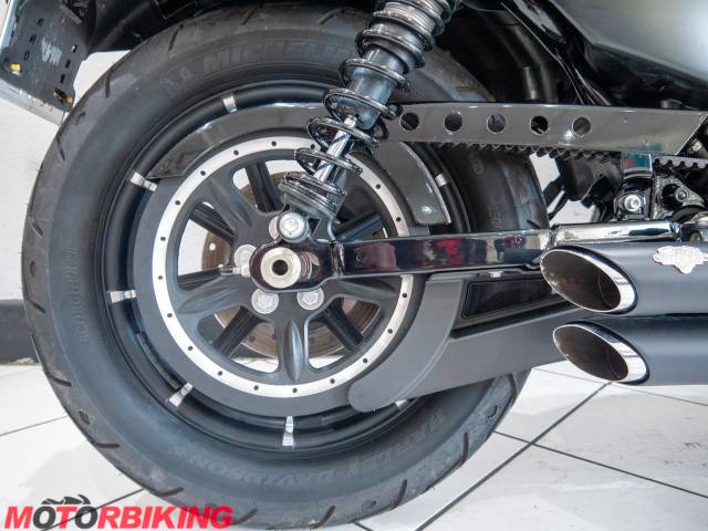 2020 Harley-Davidson SPORTSTER 883 IRON Photo #8