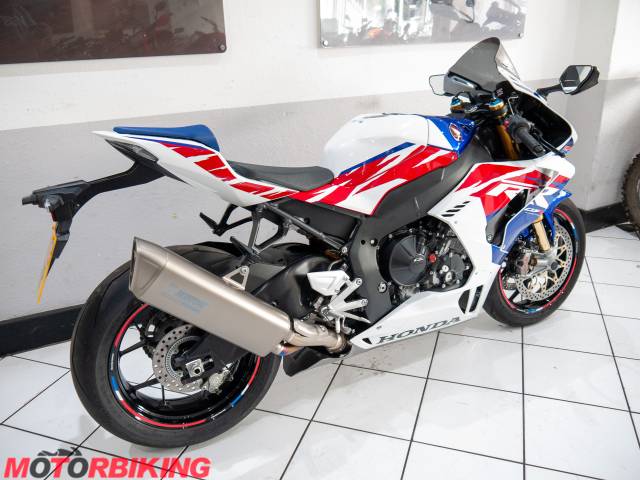 2023 Honda CBR1000RR SP 30th Anniversary Photo #3